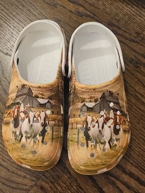 Clog Shoes With Farm Scene And Goats in Tan and White